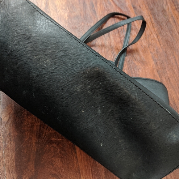 Michael Kors all black leather bag - Picture 5 of 9